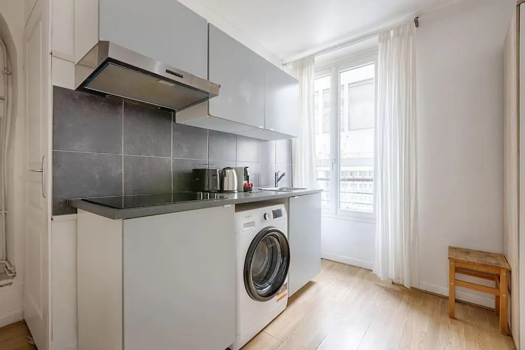 Apartment Rodier Condorcet Charming 1br