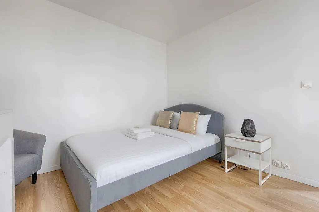 Rodier Condorcet Charming 1br *